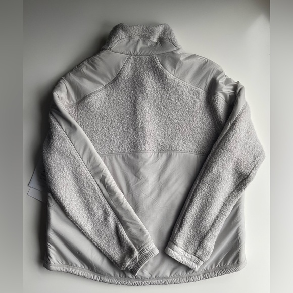⭐️Host Pick⭐️ BNWOT Lululemon Go Cozy Jacket - Picture 3 of 11